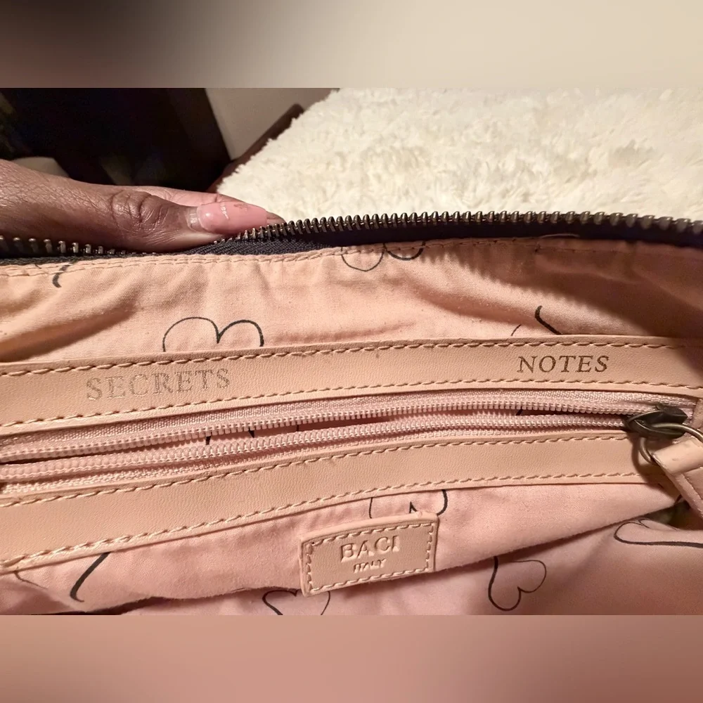 BACI Italian Leather Satchel - Picture 6 of 15